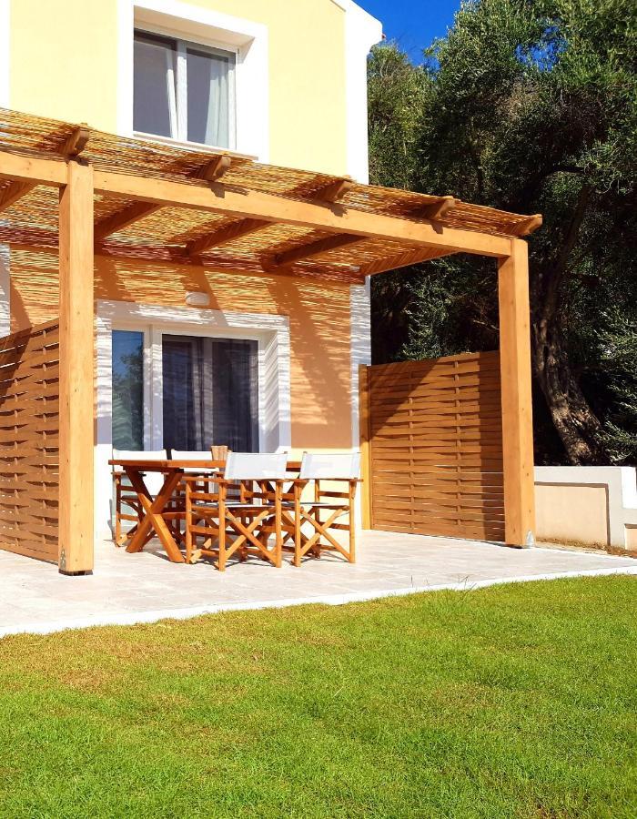 Ereikoussa Reiki Apartments מראה חיצוני תמונה